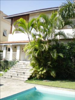 Alphaville zero -  350 m²  -  