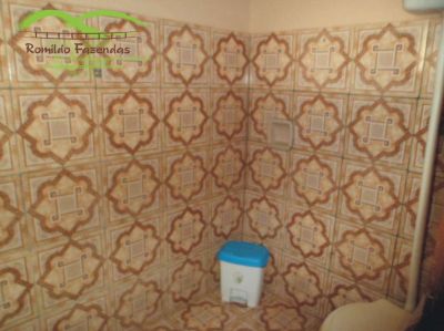 casa de 3 quartos 2 banheiro