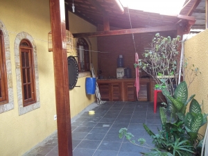 Casa duplex de 3 quartos, aceitando financiamento.