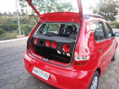 FOX Vermelho 2005 4 Portas 1.0
