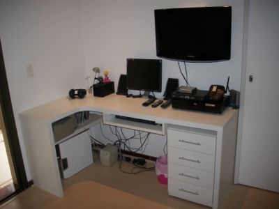 SERVIÇOS EM MARCENARIA móveis sob medida veja sem compromisso