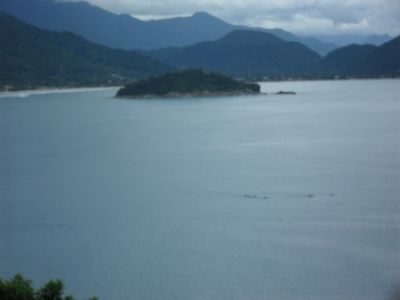ALUGO CASA EM UBATUBA PRAIA DE MARANDUBA PARA TEMPORADA