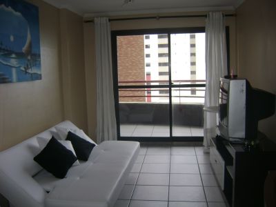 http://fortaleza.olx.com.br/aluga-se-por-temporada-este-excelente-apartamento-com-vista-mar-mobiliad