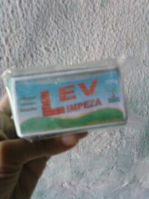 Sabão Ecológico Marca Lev - barra de 200 gramas 