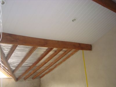Rebaixamento de  teto em PVC