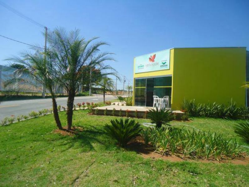 Casa 3 Dormitórios com Suíte - Próximo Independência - 88m²