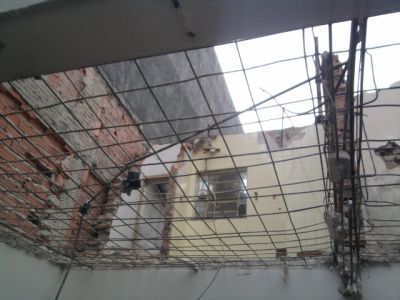 DEMOLIÇÃO E COMPRA DE MATERIAIS USADOS