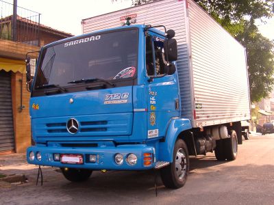 MERCEDES BENZ MB 712C-BAÚ-2001-RARIDADE BX-KM