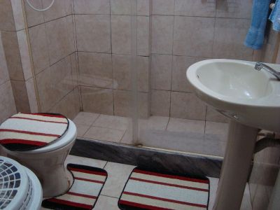 Esquina av Atlantica 30  m praia