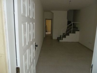 VENDE-SE SOBRADO NOVO NO JARDIM SENICE - VL. CURUÇÃ, ITAIM PAULISTA – ZONA LESTE