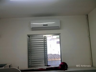 Limpesa e higienização de ar condicionado