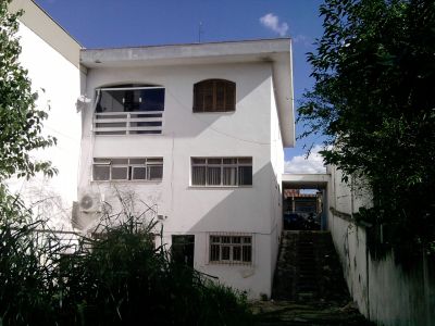 CASA 4 Quartos ,1suite,10 vagas ,500 terreno, 300 á. construida,.Campo Belo 