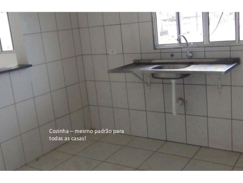 Sobrepostas lado praia de Itanhaém