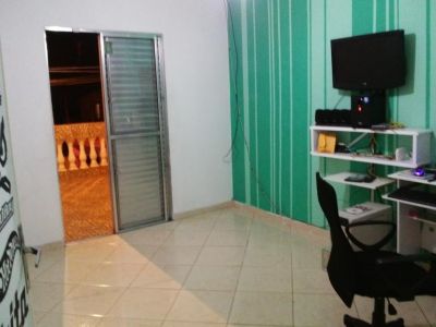 excelente sobrado com 2 drm cada um co terraço, 1vaga, sala ampla em ótimo estado de conservação