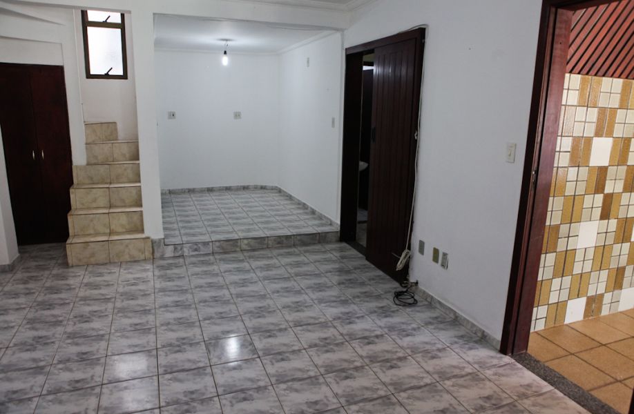 Melhor localizaçao de Vilas perto dos comercios e da praia