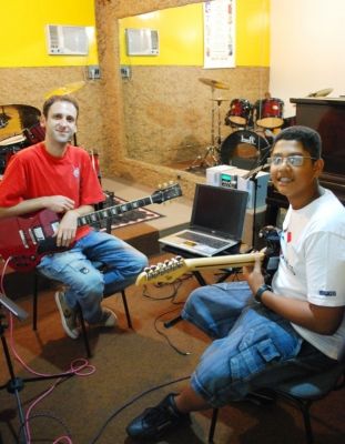 Aulas de Guitarra & Violão na Casa Verde e região 
