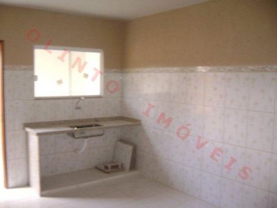 Olinto Imóveis vende Apartamento Padrão 2 qts no Extensão do Bosque em Rio das Ostras