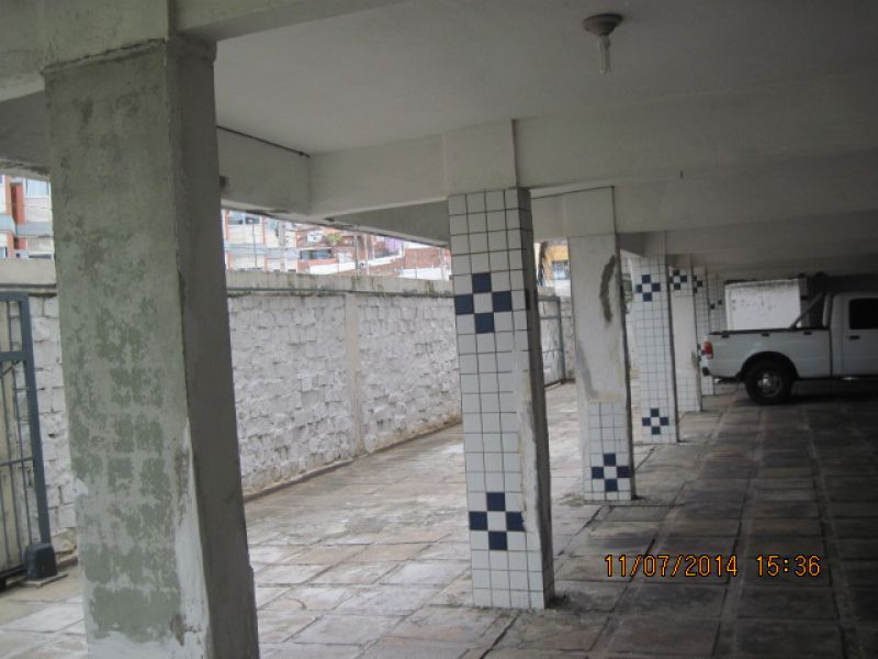 Apartamento 3 quartos + dependência/vista mar