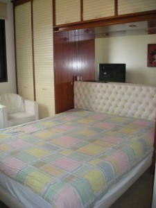 Apartamento com 02 quartos - Centro de Floripa