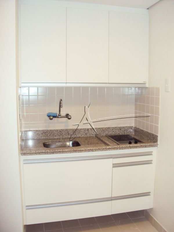 Flat 2 dts com 2 suítes em Moema