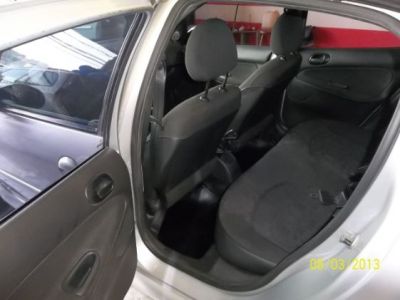 Peugeot 207 Passion XR Sport 1.4 8V (flex) 2009 Impecável com 2013 pg