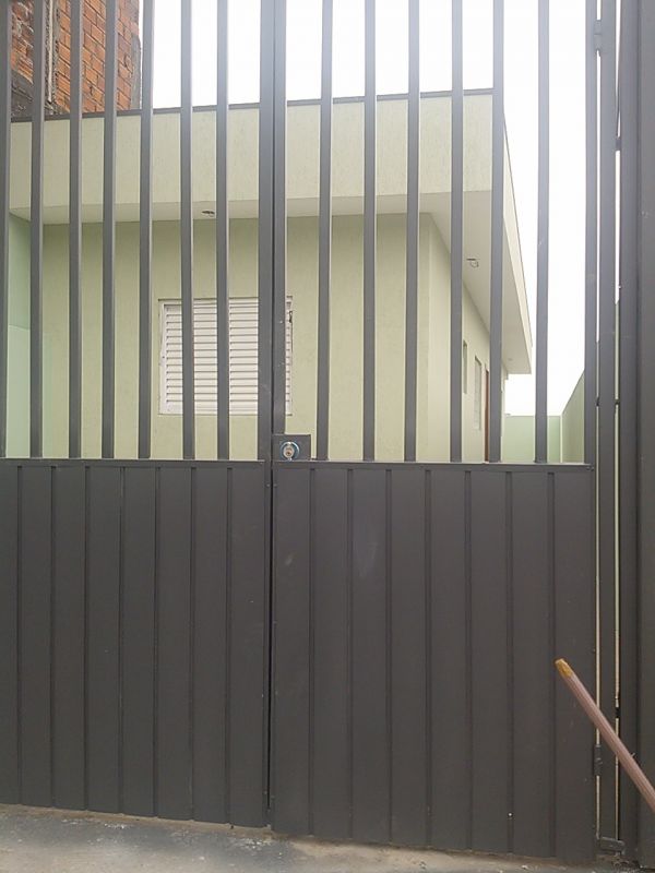 Vendo casa financiada Parque Santana II