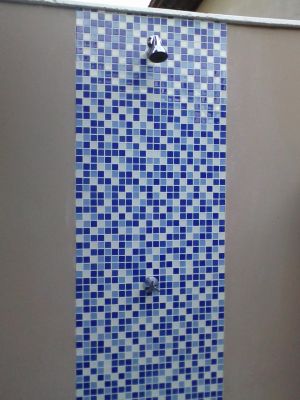 Assentador de pisos, porcelanatos, pastilhas e outros revestimentos, Ladrilhos Fernandes