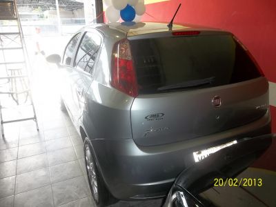 Punto Elx 1.4 completo 2009 c roda de liga leve e cd original