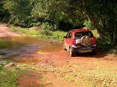 Crossfox muito novo estepe em uso