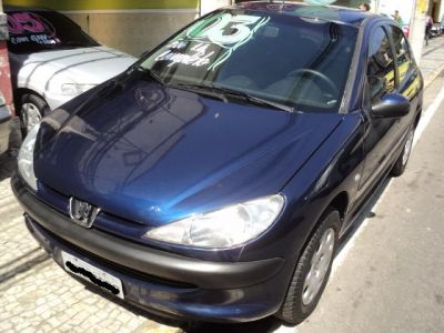 PEUGEOT 206 1.6 - 2003  R$ 17.900