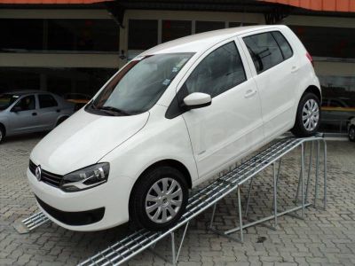 VENDE SE  CARROS NOVOS SPACEFOX TREND 2012 COM 4 PORTAS PREÇO R$ 32.521,00  AVISTA SÓ P/ TAXISTAS ..