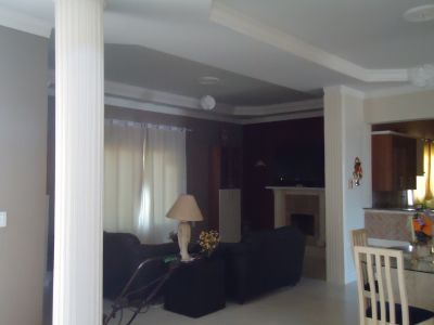 Vender - Casa - condominio perto da Castelo Branco
