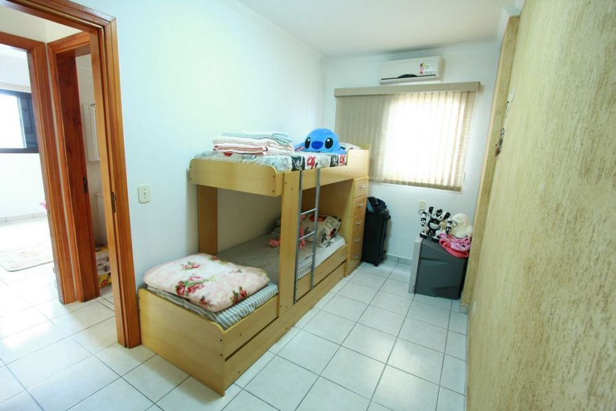 Vendo apartamento 2dorm com piscina frente ao mar - PG