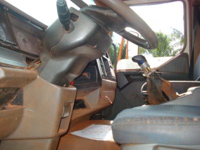 Volvo VM 260 6X4 ano 2009