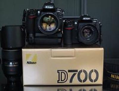 Para Venda: Apple iPhone 4G 32GB ...... ....... Nikon D90 Nikon D700 Nikon D3 ........