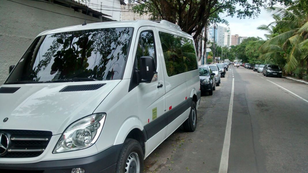 Vans transporte Recife