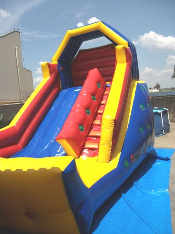 Alugamos o melhor tobogã do mercado em BH e região metropolitana