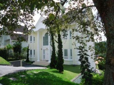 Casa/ Mansão em Condomínio Alto Padrão de Arujá - Imperdível -