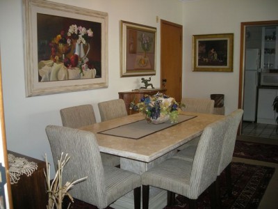 Apartamento com 02 quartos - Centro de Floripa