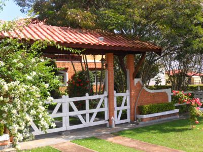 Incrível Casa no Ninho Verde I