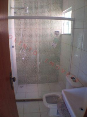 Olinto Imóveis vende Duplex 4 qts no Ouro Verde em Rio das Ostras