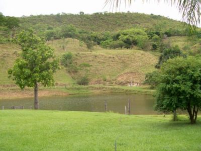 sitios, chacaras e fazendas.
