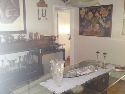 HIGIENÓPOLIS – 127 M2. – 3 DORMTS. – 2WC’s.+LAVABO – AMPLO/FINO ACABTO. – 2 VAGAS. 