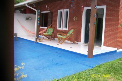 Ótima casa a 500m da praia em ubatuba