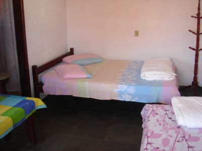 VENDO POUSADA EM FRENTE A PRAIA DE SAQUAREMA