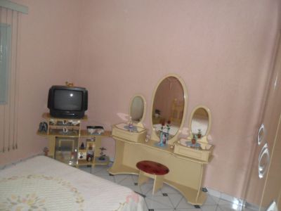 Casa na Vila Nitro Quimica