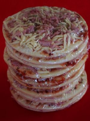 Pizza Brotinho e Brigadeiros