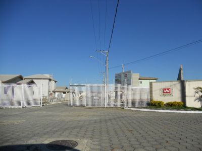 Sobrado em Condomínio