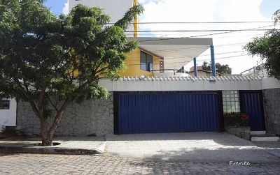Belíssima Casa á Venda em Candelária