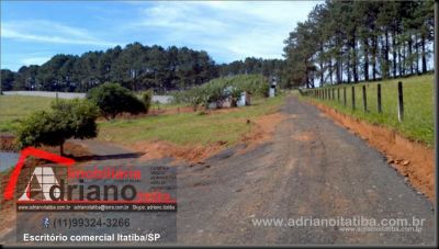 Próximo da Rodovia Dom Pedro I 